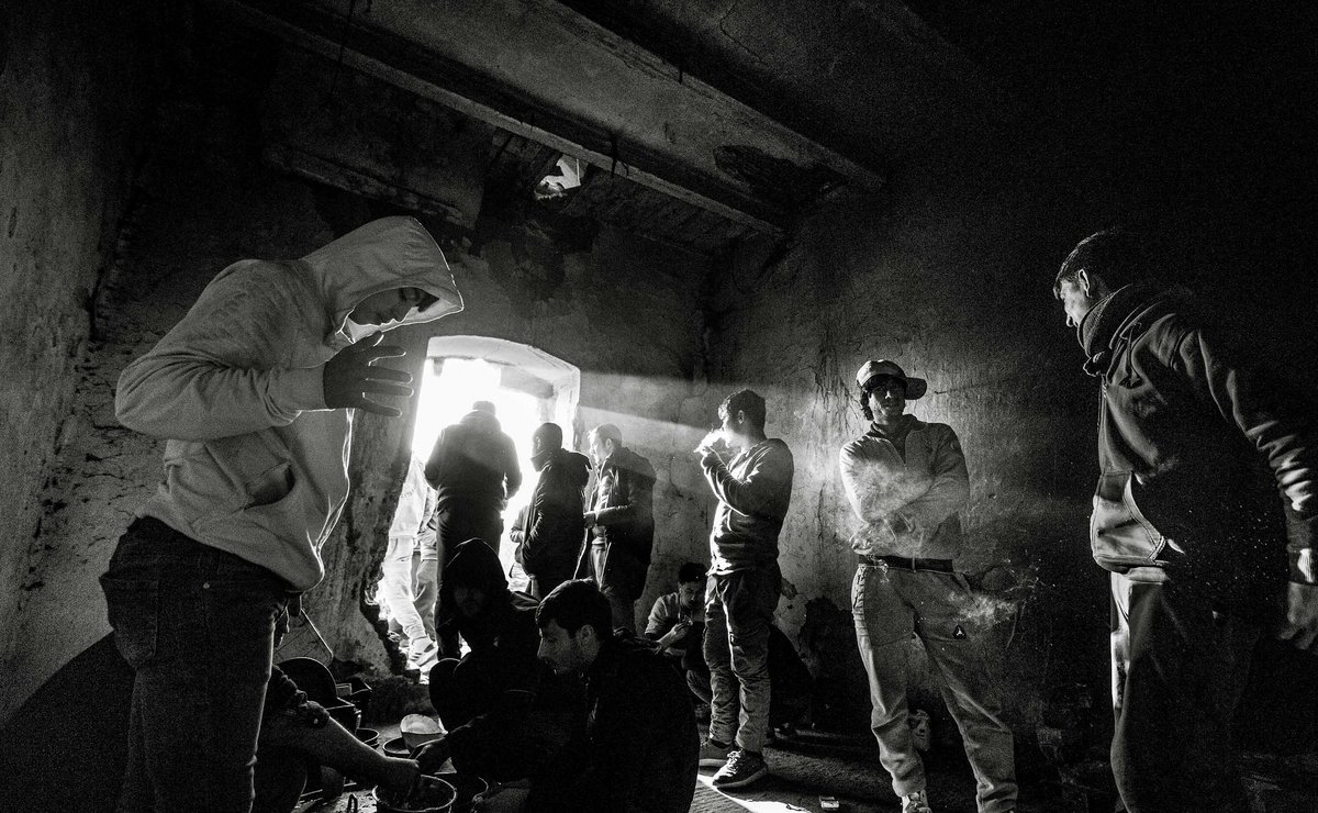 Geflüchtete finden Unterschlupf. Mehr Fotos aus Klaus Petrus' Reihe "Spuren der Flucht" mit Klick auf den Pfeil. 