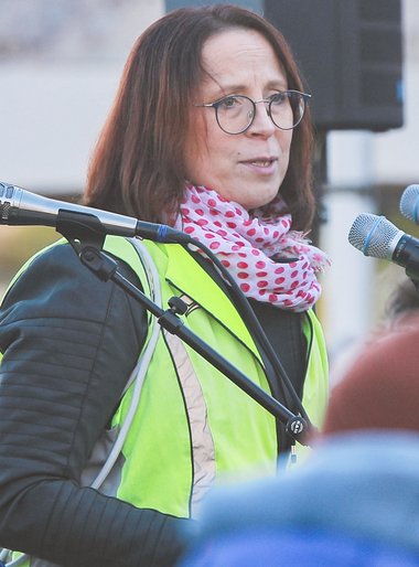 Ina Schultz, Grünen-Referentin, auf der Demo in Sigmaringen. Foto: Waldemar Fotler