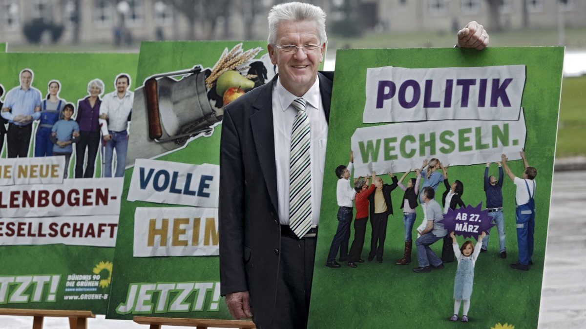 Winfried Kretschmann vor der Wahl 2011, durch die erstmals die Schwarzen im Südwesten abgewählt wurden. Mehr bei Klick auf den Pfeil. Fotos: Joachim E. Röttgers und Jens Volle