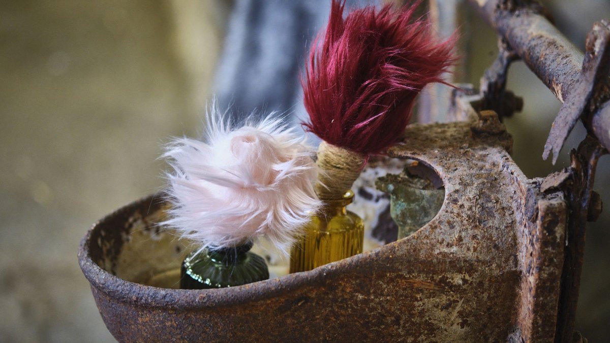 In einer alten Viehtränke: Cana Yilmaz' "Wärmegeschenk". In einer alten Viehtränke: Cana Yilmaz' "Wärmegeschenk".