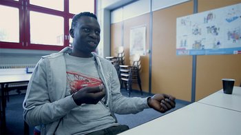 Der Klima-Wandel ist sein Thema: Dembo aus Gambia. Fotos: Kontext