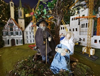 Eher geht ein Kamel durchs Nadelöhr als Kontext vor die Hunde ... Fotos: Joachim E. Röttgers