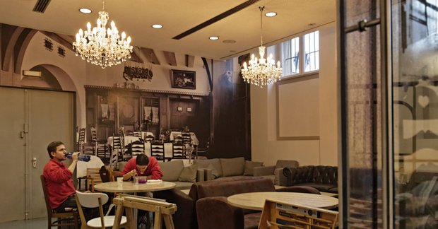 Soll wieder 1911-Feeling erhalten: die Kantine der Oper. 