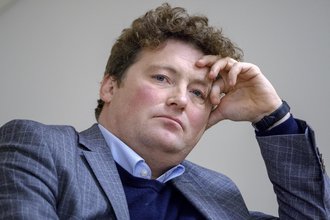 Opernintendant Viktor Schoner.