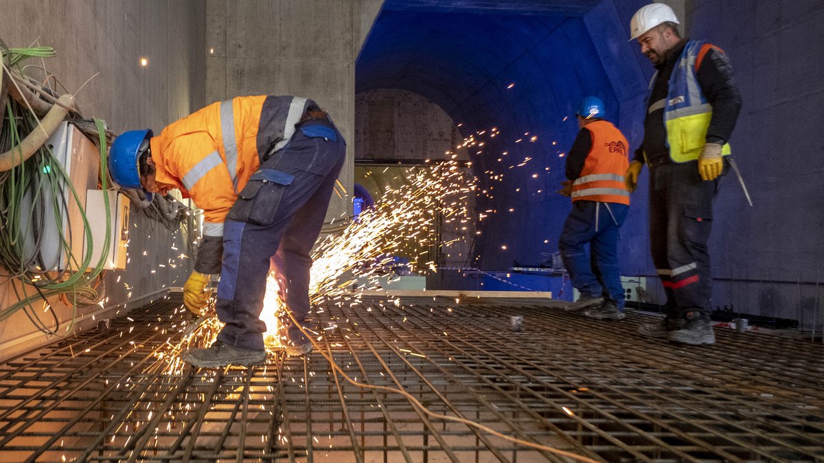 Fachkräftemangel auch auf dem Bau – die Lage verschärft hätte die 180-Grad-Asylwende, wie von der CDU gefordert. Fotos: Joachim E. Röttgers