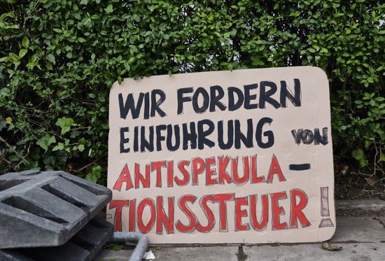 Ohne Druck werden die meisten Parteien das nicht tun.  Ohne Druck werden die meisten Parteien das nicht tun.