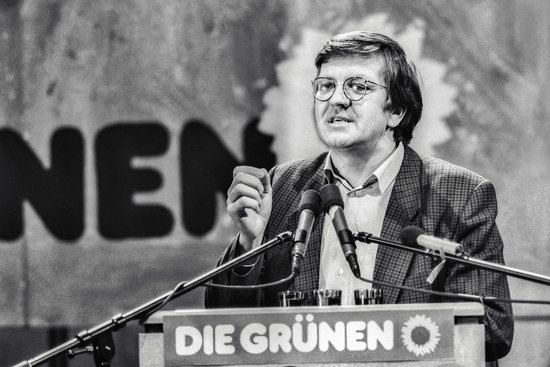 Winfried Kretschmann im Dezember 1988 bei der Bundesdelegiertenkonferenz der Grünen in Karlsruhe. Foto: Martin Storz