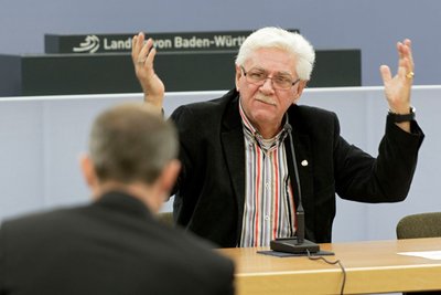 Wer's gefälscht hat, weiß man nicht. Zeuge Peter Rudolf Litzel.