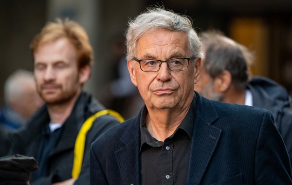 Jurist Dieter Reicherter will den Revisionsbericht sehen. Foto: Jens Volle