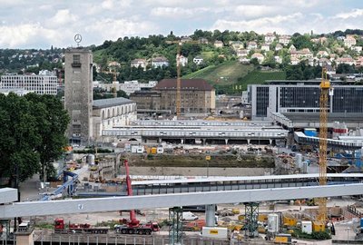 Kein Park mehr: Blick aus dem Wohnzimmerfenster eines Kontext-Redakteurs. Foto: Joachim E. Röttgers