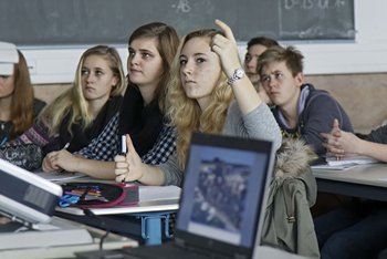 Über 1000 Schulbesuche macht die Bundeswehr pro Jahr. Foto: Joachim E. Röttgers