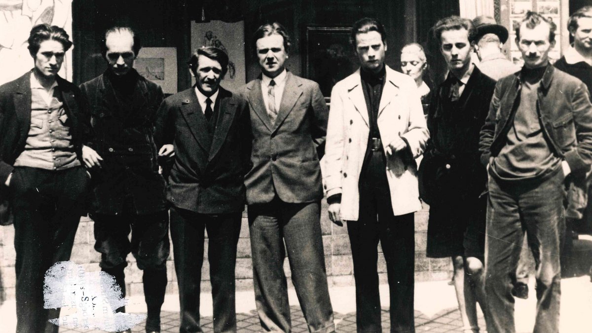 Eröffnung der Vagabunden-Kunstausstellung im Stuttgarter Kunsthaus Hirrlinger 1929, von links: Helmut Klose, Hans Tombrock, Heinrich Lersch, Max Ackermann, Hans Bönnighausen, Gerhart Bettermann, Gregor Gog. Quelle: Fritz-Hüser-Institut, Best. Tom-1561