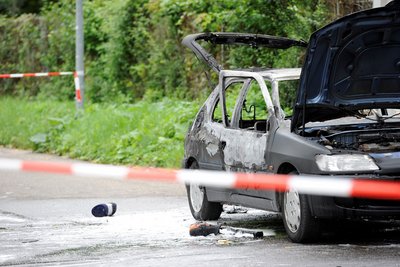 Florian Heiligs ausgebrannter Wagen auf dem Cannstatter Wasen. Foto: 7aktuell.de/Oskar Eyb 