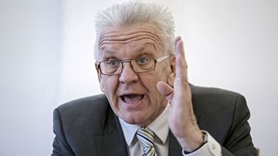 "Politiker werden nicht belohnt für das, was sie tun."