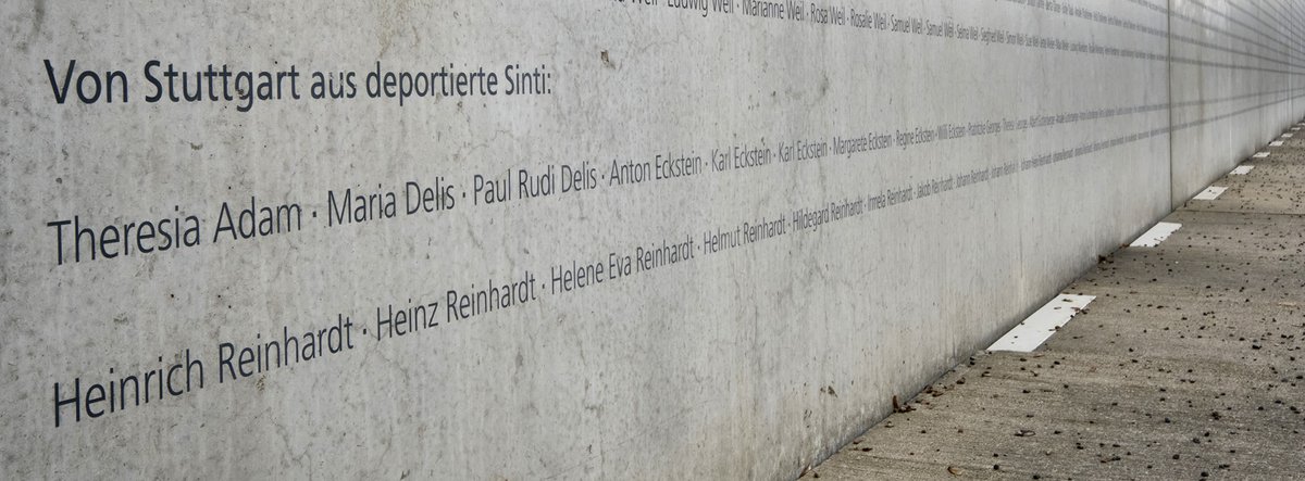 Gedenkstätte "Zeichen der Erinnerung" – erst zwei Jahre nach der Einweihung ergänzt um die Namen von Sinti und Roma. Foto: Joachim E. Röttgers