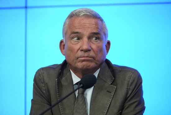 Fühlt sich für Nachfragen nicht zuständig: Innenminister Thomas Strobl, CDU, bei der gestrigen Regierungspressekonferenz. Fühlt sich für Nachfragen nicht zuständig: Innenminister Thomas Strobl, CDU, bei der gestrigen Regierungspressekonferenz.