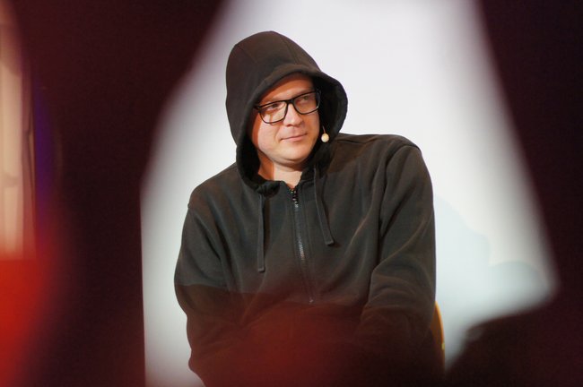 "Prüf"-Initiator Nico Semsrott. Foto: Sebastian Wallroth, CC BY 4.0