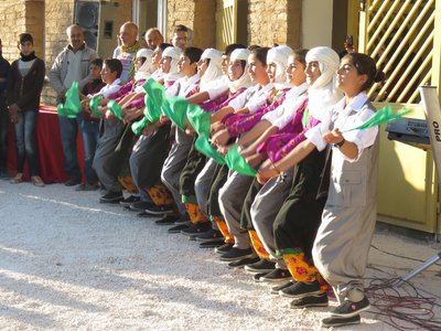 Die Einweihung des Gesundheitszentrums Kobane vergangene Woche war ein großes Fest. Foto: MLPD
