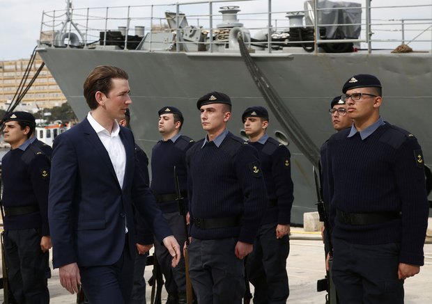 Sebastian Kurz (ÖVP) besucht als österreichischer Außenminister Frontex Malta. Foto: Dragan Tatic/Außenministerium/Flickr, CC BY 2.0