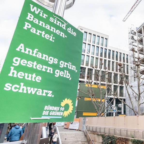 Fake-Plakate vom Wochenende. Fake-Plakate vom Wochenende.