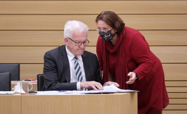 Die neue Kultusministerin Theresa Schopper, bisher engste Mitarbeiterin von Winfried Kretschmann. Die neue Kultusministerin Theresa Schopper, bisher engste Mitarbeiterin von Winfried Kretschmann.