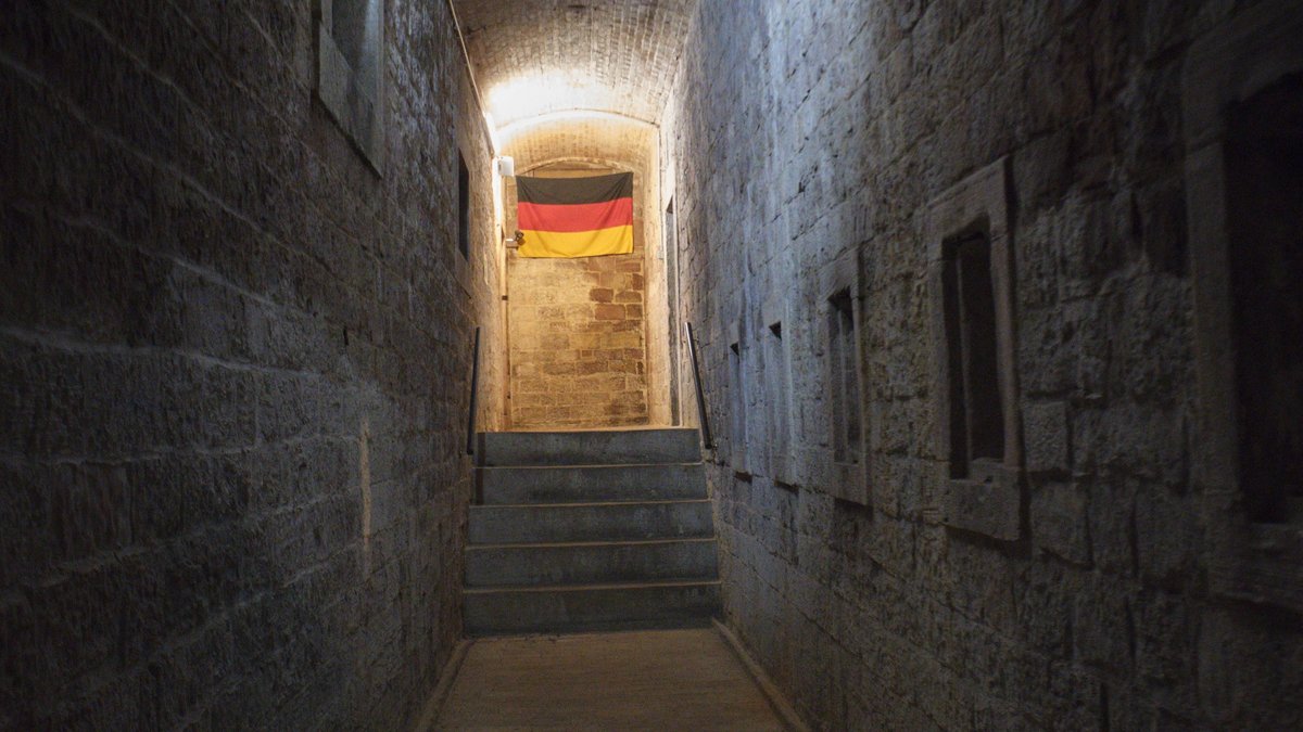 In Deutschland wird es eng und dunkel. Fotos: Joachim E. Röttgers