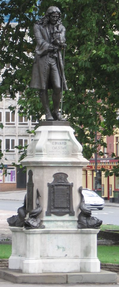 Bristols Edward Colston. Statue von John Cassidy, 1895 errichtet und am 7. Juni 2020 gestürzt. Foto: <a href="//commons.wikimedia.org/wiki/User:William_Avery" title="User:William Avery">William Avery</a> Bristols Edward Colston. Statue von John Cassidy, 1895 errichtet und am 7. Juni 2020 gestürzt. Foto: <a href="//commons.wikimedia.org/wiki/User:William_Avery" title="User:William Avery">William Avery</a>, <a href="http://creativecommons.org/licenses/by-sa/3.0/" title="Creative Commons Attribution-Share Alike 3.0">CC BY-SA 3.0</a>, <a href="https://commons.wikimedia.org/w/index.php?curid=1134096">Link</a>
