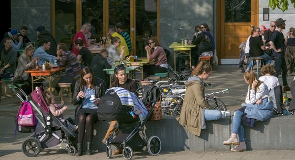 Sonniges Wochenende, da brummt der Bär. Foto: Joachim E. Röttgers
