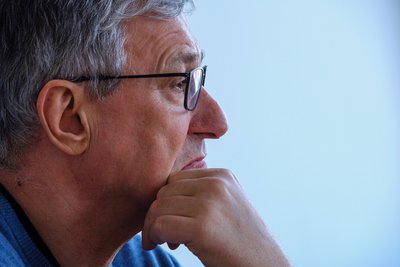 Mitten im Fusionszirkus: Bernd Riexinger, Bundesvorsitzender der Linken.  Mitten im Fusionszirkus: Bernd Riexinger, Bundesvorsitzender der Linken.