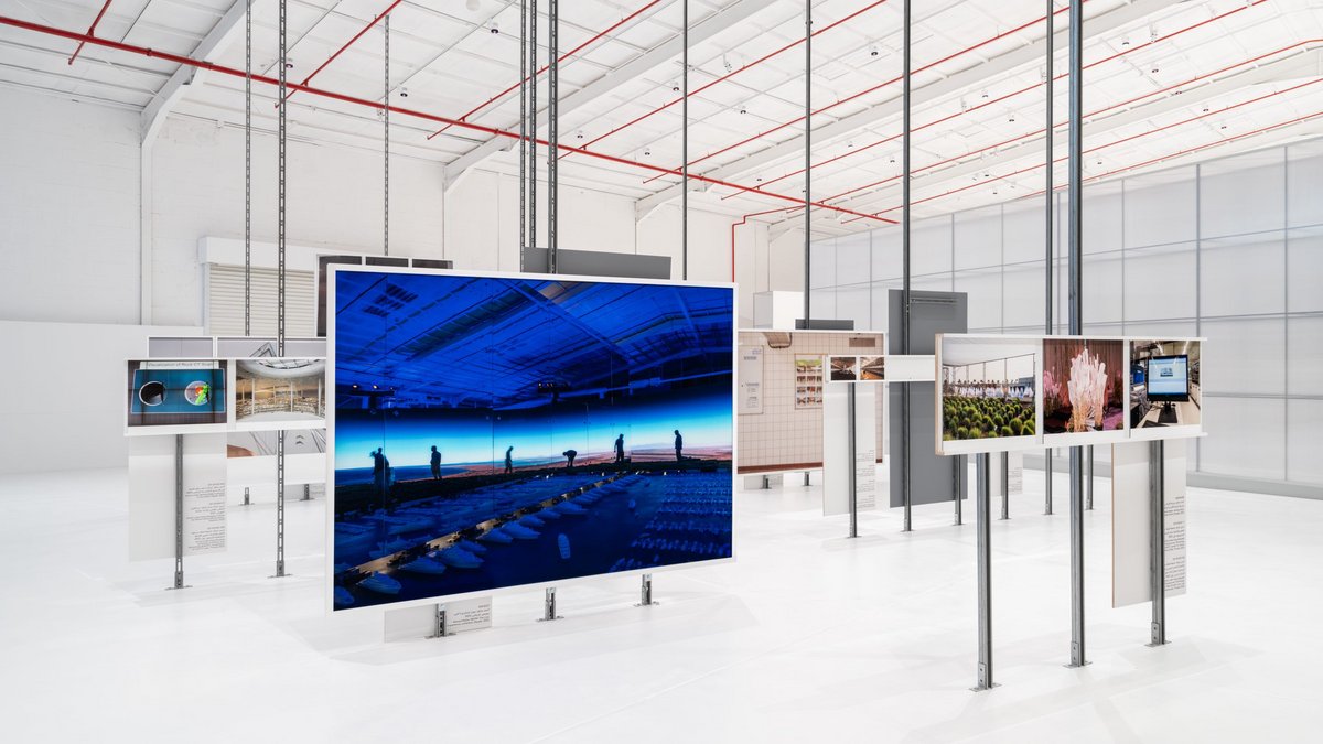 Armin Linke und Ahmed Mater: "Saudi Futurism". Foto: Marco Cappelletti