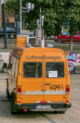 Luftverunreinigungsmesswagen in Stuttgart.