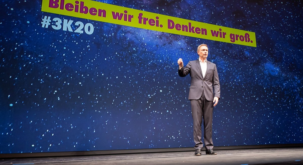 Seine Schuhsohlen ließ Christian Lindner an Dreikönig leider nicht sehen.