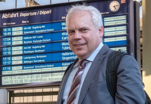 Matthias Lieb kam pünktlich, sein Zug nicht.