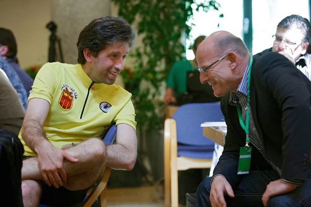 Nicht sexy, aber erfolgreich: Verkehrsminister Winfried Hermann, hier mit dem Tübinger OB Boris Palmer, sticht in Sachen Nachhaltigkeit alle anderen Ministerien aus. Foto: Joachim E. Röttgers