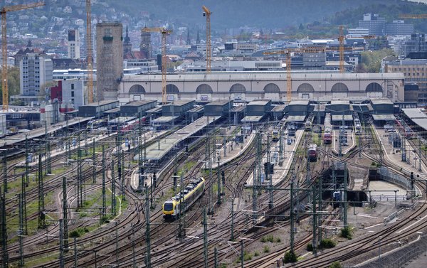 Diese Schienen werden noch lange benötigt. Foto: Joachim E. Röttgers