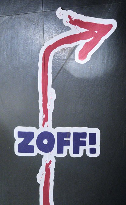 Mehr Zoff? Hier entlang! Mehr Zoff? Hier entlang!