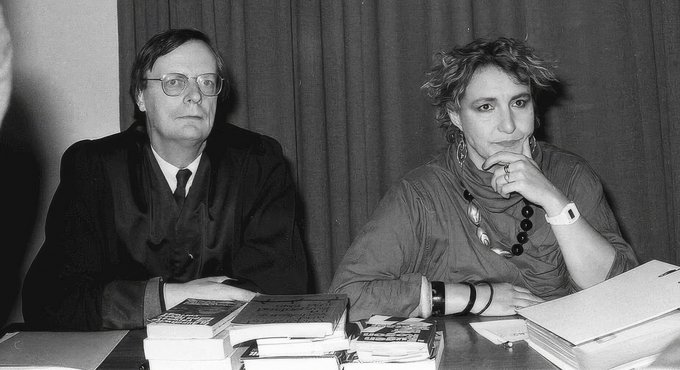 Verhandlung der Unterlassungsklage von Leni Riefenstahl gegen Nina Gladitz (rechts), 1984. Foto: Marlis Decker/Staatsarchiv Freiburg, W 140 Nr. 07663