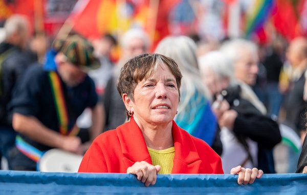 Für Margot Käßmann ist Wehrpflicht ein Kriegsdienstzwang.