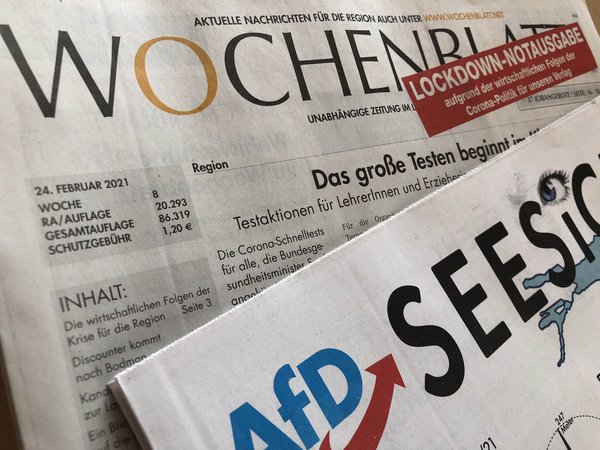 Auch im "Singener Wochenblatt" steckten die AfD-Seiten. Foto: Peter Schmenger Auch im "Singener Wochenblatt" steckten die AfD-Seiten. Foto: Peter Schmenger