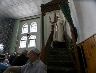 Imam in der DiTiB-Moschee in Stuttgart-Feuerbach. Foto: Joachim E. Röttgers