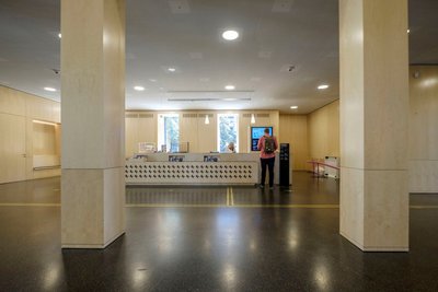 Das dezent verwendete Logo verrät es: Hier geht's um Stuttgart.