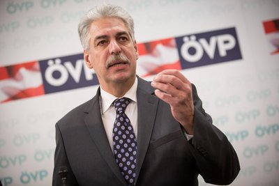 ÖVP-Finanzminister Hans-Jörg Schelling und vielleicht bald bequemer Euro-Gruppen-Chef. Foto: ÖVP/Jakob Glaser/Flickr, CC BY-ND 2.0