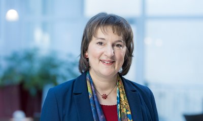 Ilka Hoffmann von der GEW: Bundeswehr als "Arbeitsumfeld, in dem man lernt, Menschen zu töten". Foto: Kay Herschelmann/GEW