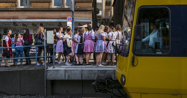 Wem nützt freies Fahren, wenn Busse und Bahnen notorisch voll sind? 