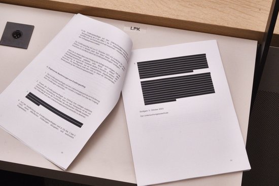 Strobls Innenministerium schwärzte Dokumente. Strobls Innenministerium schwärzte Dokumente.
