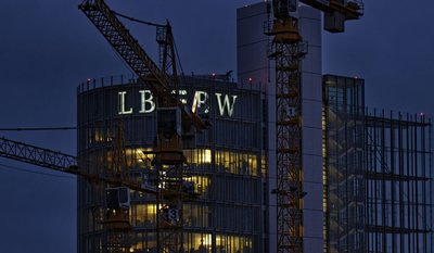 Anonymität ist alles, die tatsächlichen Akteure und ihre Motive bleiben im Dunkeln.