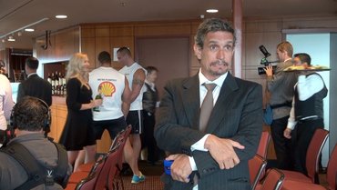 Andy Bichlbaum hat einen gefälschten Shell-Empfang organisiert. Foto: Human Race
