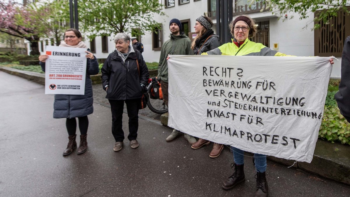 Sie ahnen schon, wie das erstinstanzliche Urteil aussehen wird.