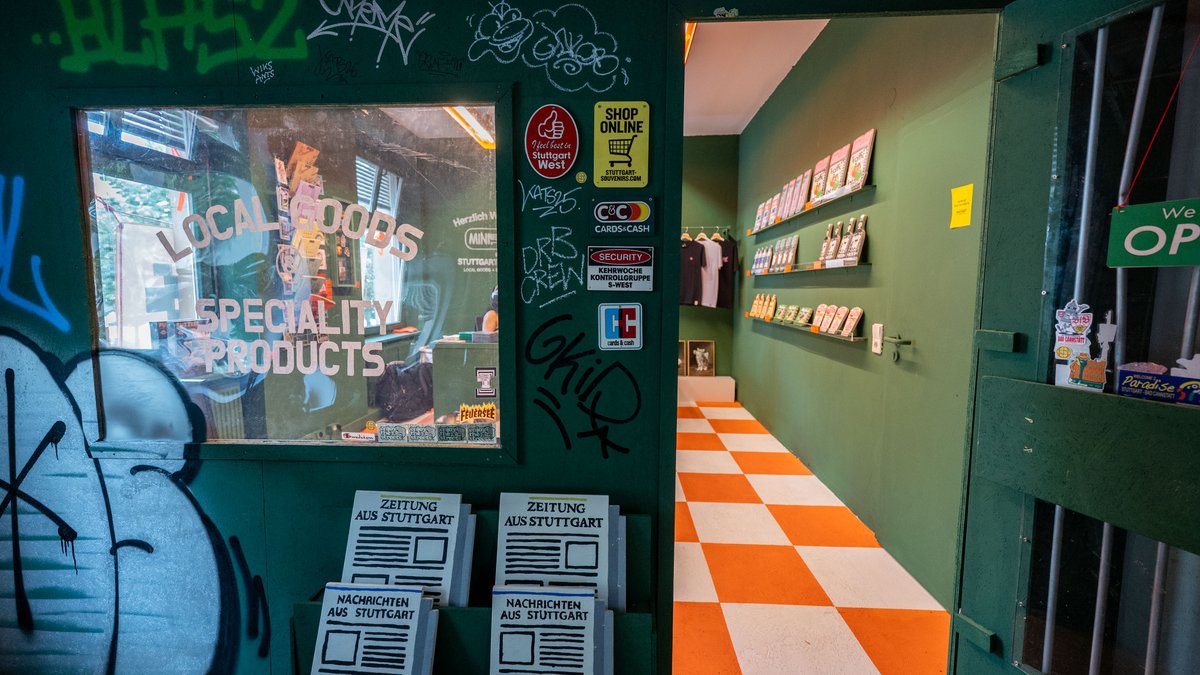 Museumsshop, gestaltet vom Versandgeschäft "Stuttgart Souvenirs".