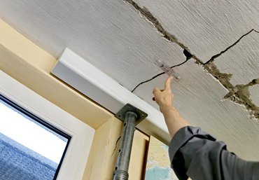 Glück gehabt: Gebäudeschäden zahlt die Versicherung - "keine Kostensteigerung". 